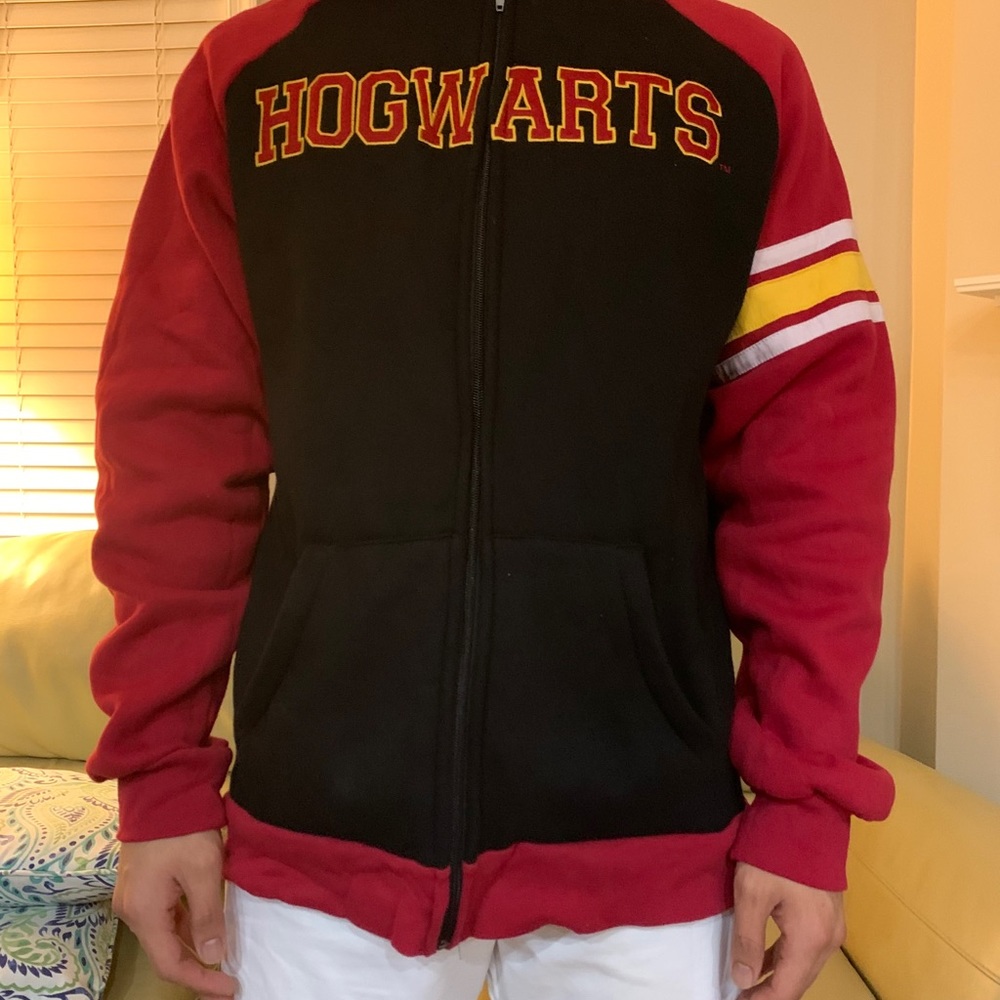 Harry Potter Hogwarts Jacket (Size XL)